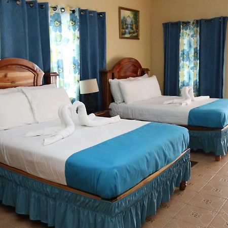 Brytan Villa Treasure Beach Ngoại thất bức ảnh