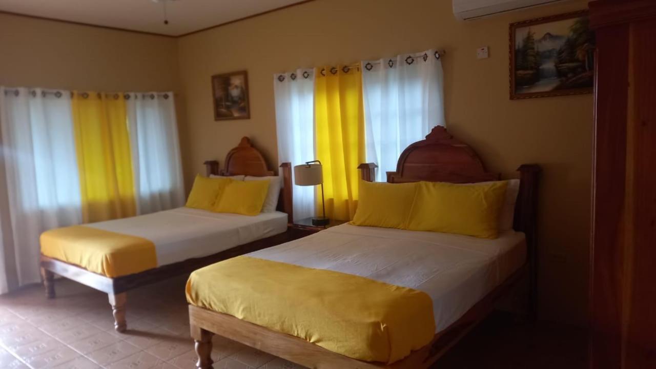 Brytan Villa Treasure Beach Ngoại thất bức ảnh